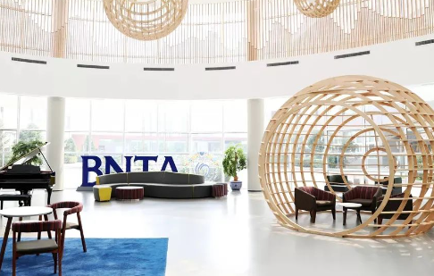 北京市新英才学校